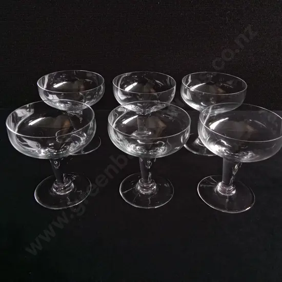 SET OF 6 CHAMPAGNE COUPES GLASSES