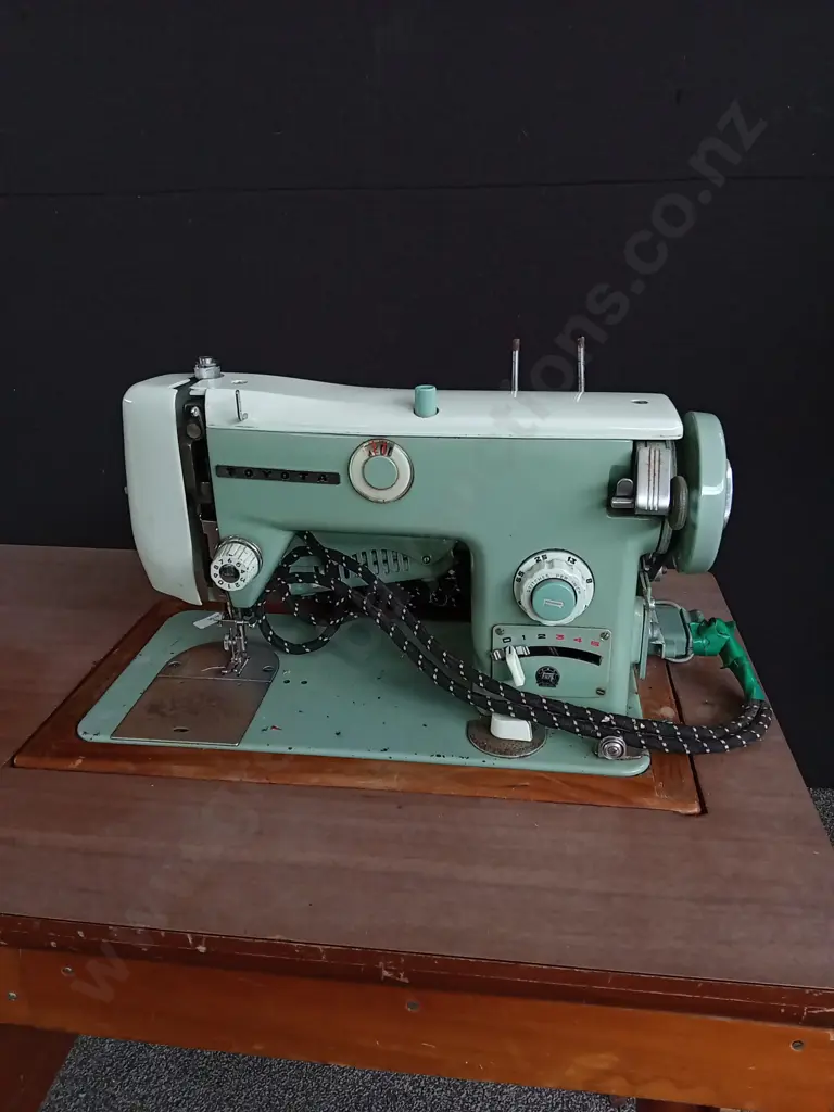 1960S MID CENTURY MODERN TOYOTA ZIGZAG SEWING MACHINE WITH ORIGINAL WOODEN CABINET DESK SET Image 1++