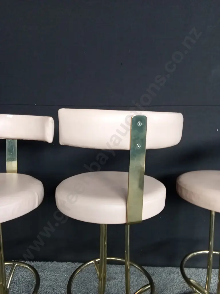 4 GOLD AND PINK COLOURED BAR STOOLS Image 1++