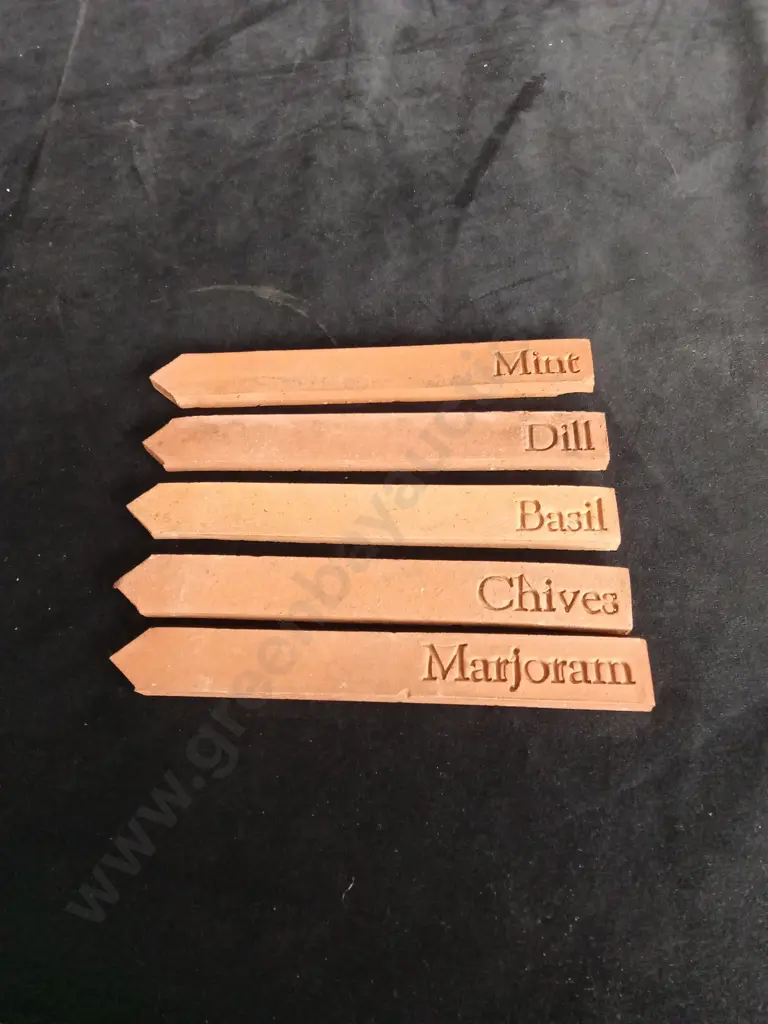 5 TERRACOTTA PLANT LABELS Image 1++