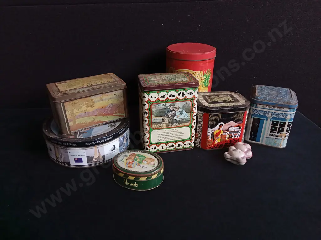 LOT OF VINTAGE TINS Image 1++