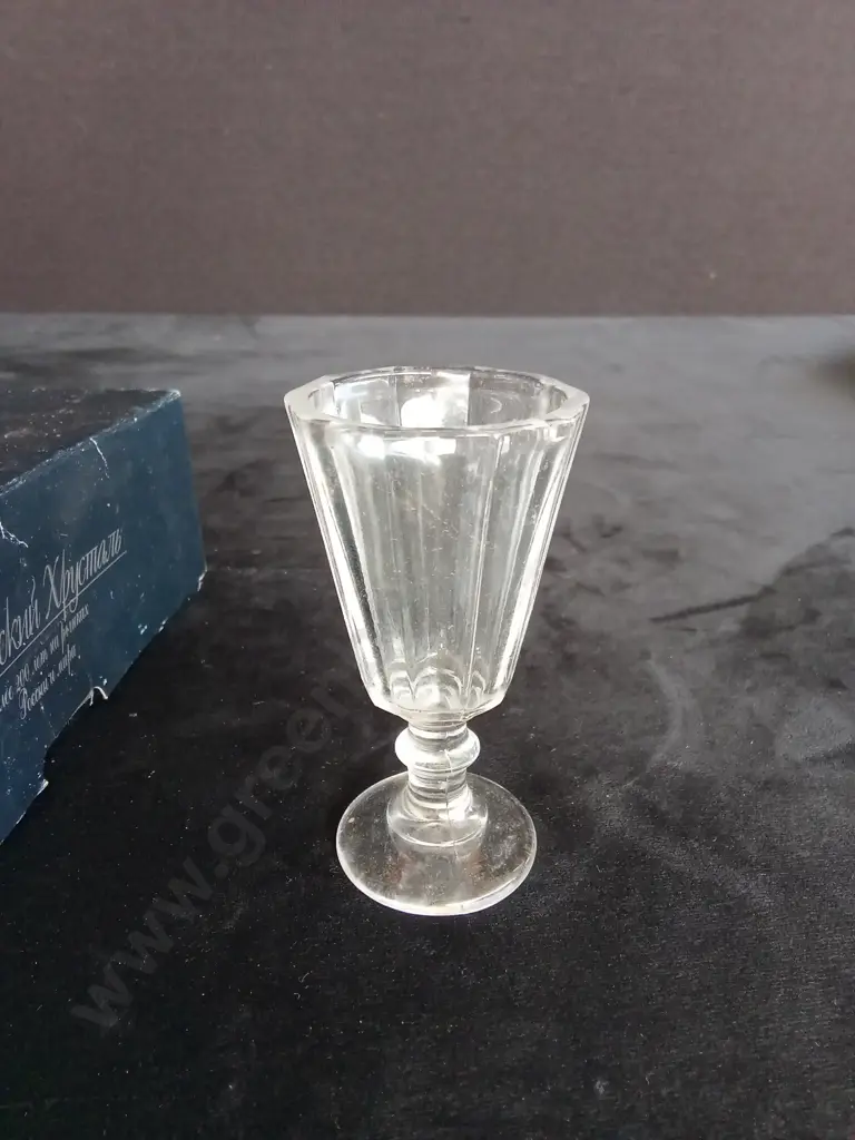 SET OF 6 VODKA FACED SHOT GLASSES Image 1++