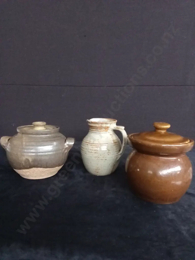 3 HANDCRAFTED AND GLAZED POTTERY ITEMS Image 1++