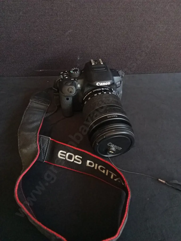 CANON EOS 700D DSLR, COMES WITH AN EF-S 18-135MM F/3.5-5.6 IS STM LENS.UNTESTED Image 1++