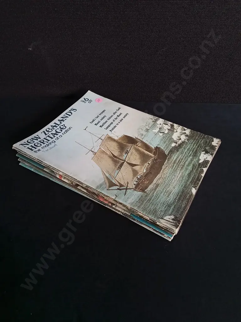 MIX OF 15 VINTAGE NEW ZEALAND'S HERITAGE MAGAZINES Image 1++