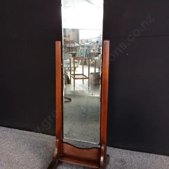 ANTIQUE CHEVAL MIRROR H142CM W41CM