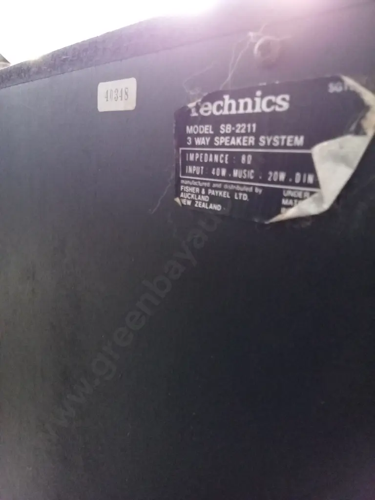 PAIR OF TECHNICS MODEL SB-2211 3 WAY SPEAKERS APPROX 80CM TALL Image 1++