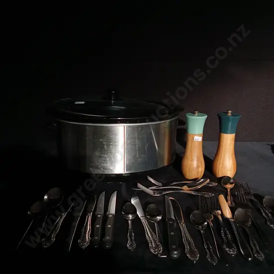 CUTLERY SET SALT AND PEPPER SHAKERS AND A SLOW COOKER