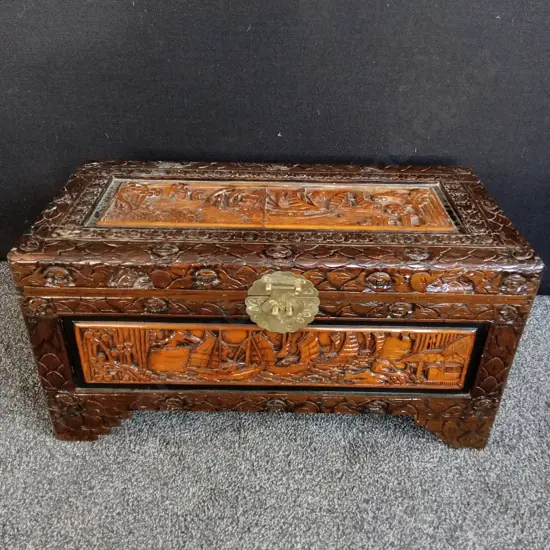 VINTAGE CHINESE CAMPHOR WOODEN CARVED CHEST L70CM D33CM H35CM
