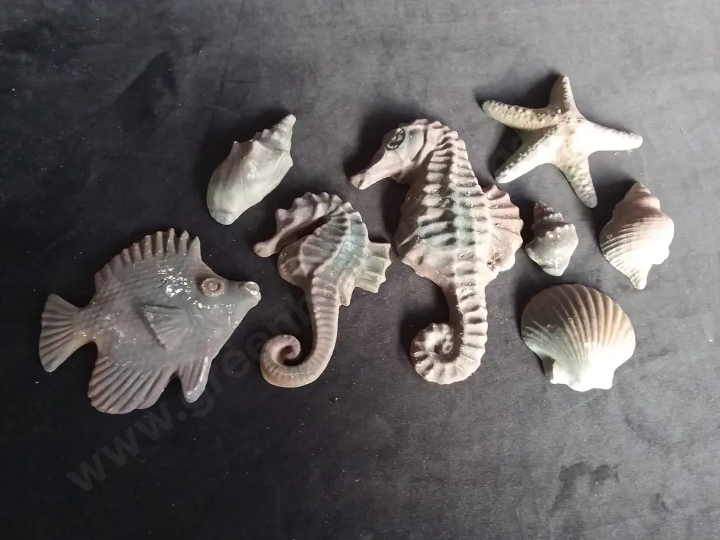8 OCEAN THEMED DECORATIONS Image 1++