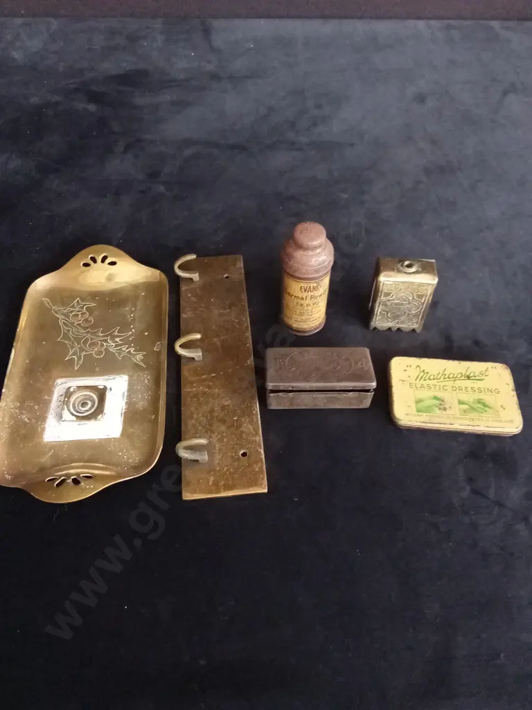 6 VINTAGE ITEMS Image 1++
