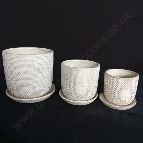 3 SAND PLANT POTS ON BASES