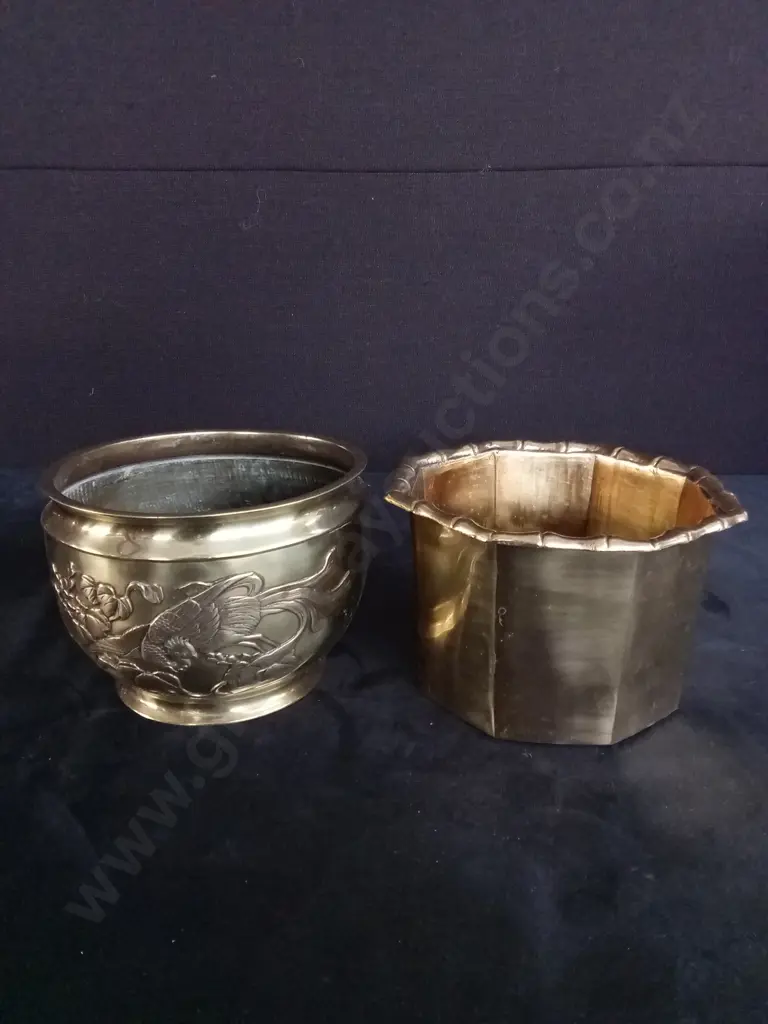 2 BRASS ITEMS Image 1++