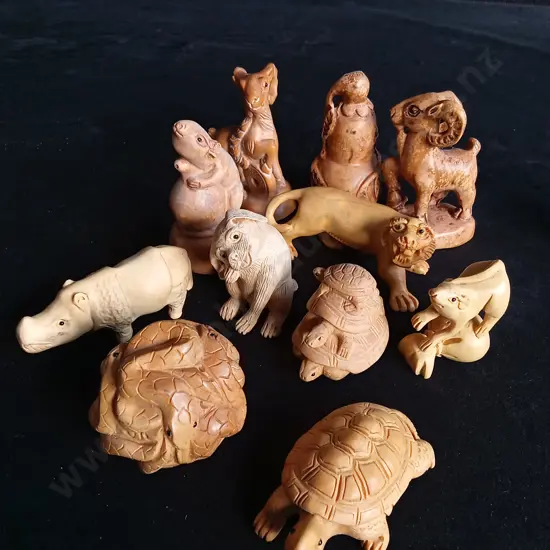 11 CAVED WOODEN ANIMAL FIGURES