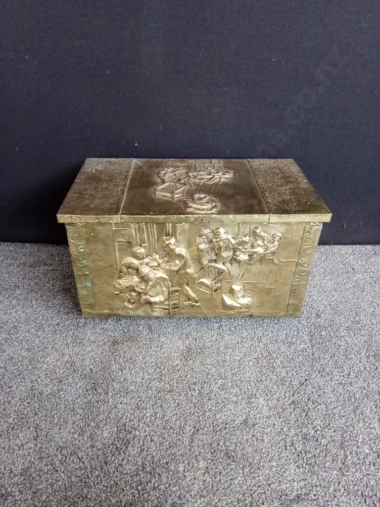 VINTAGE BRASS BOX MISSING 1 LEG H33CM L58CM D33CM Image 1++