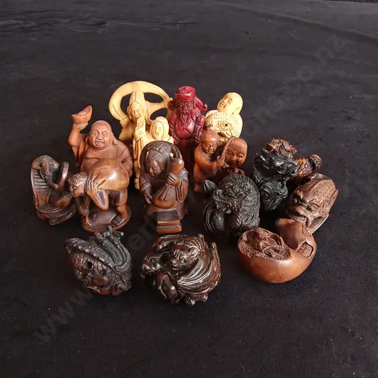 16 CHINESE CARVED STATUTES