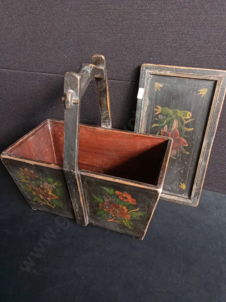 VINTAGE CHINESE WOODEN WEDDING RICE BASKET HAND PAINTED Image 1++