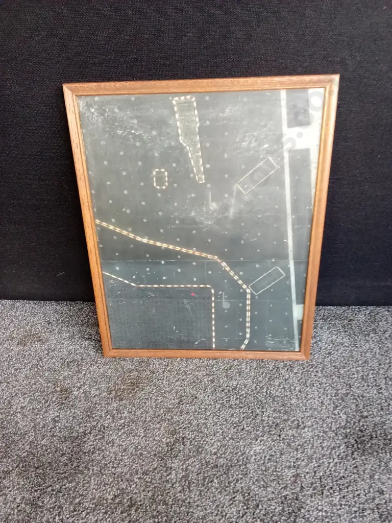 FRAMED MODEL MAKING KIT BOARD Image 1++