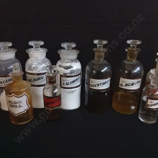 COLLECTION OF VINTAGE GLASS APOTHECARY BOTTLES
