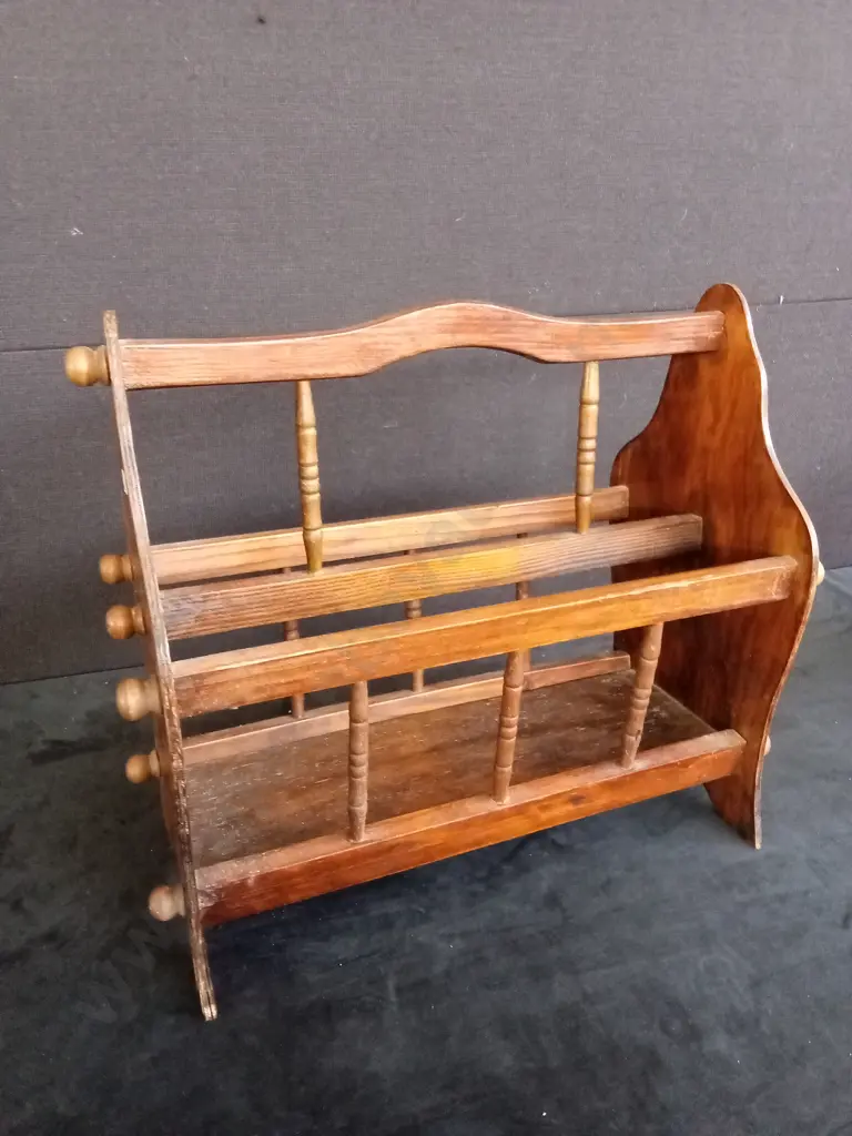 VINTAGE WOODEN MAGAZINE RACK Image 1++