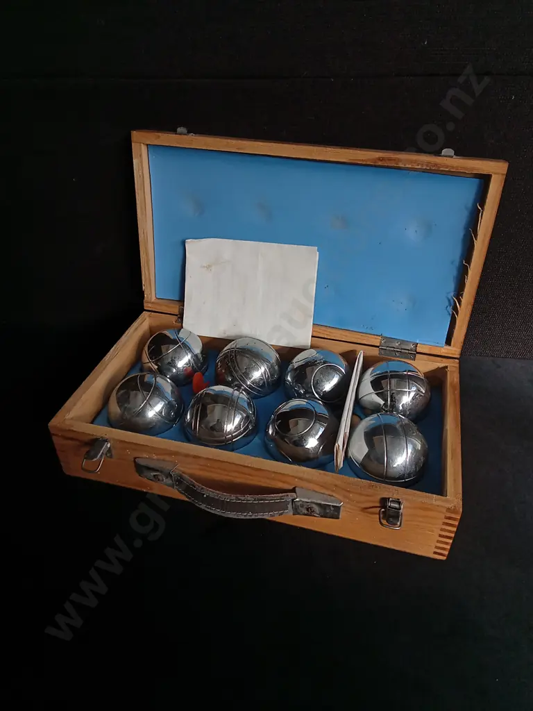 PETANQUE SET Image 1++