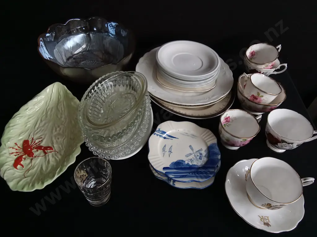 MIX OF DISHWARE Image 1++
