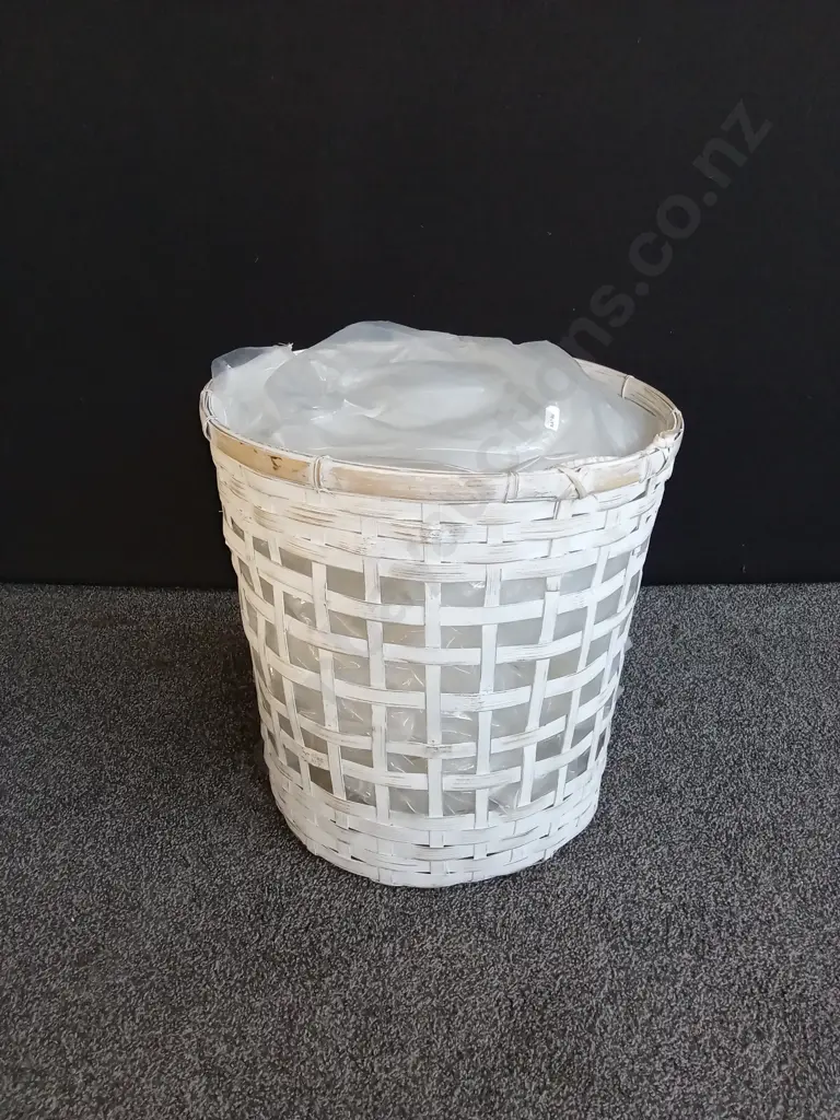 WICKER BASKET H48 Image 1++