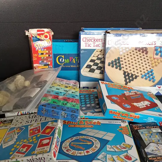 BOX OF VINTAGE BOARD GAMES