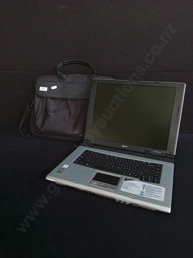 VINTAGE ACER TRAVELMATE SERIES LAPTOP AND BAG Image 1++