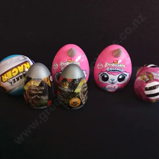 7 PIECES BRAND NEW TOYS