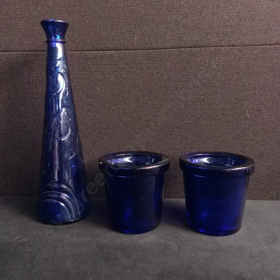 STUDIO NOVA WEST GERMANY COBALT BLUE GLASS VASE AND PAIR OF COBALT BLUE GLASS PLANTERS, TALLEST H 33 CM