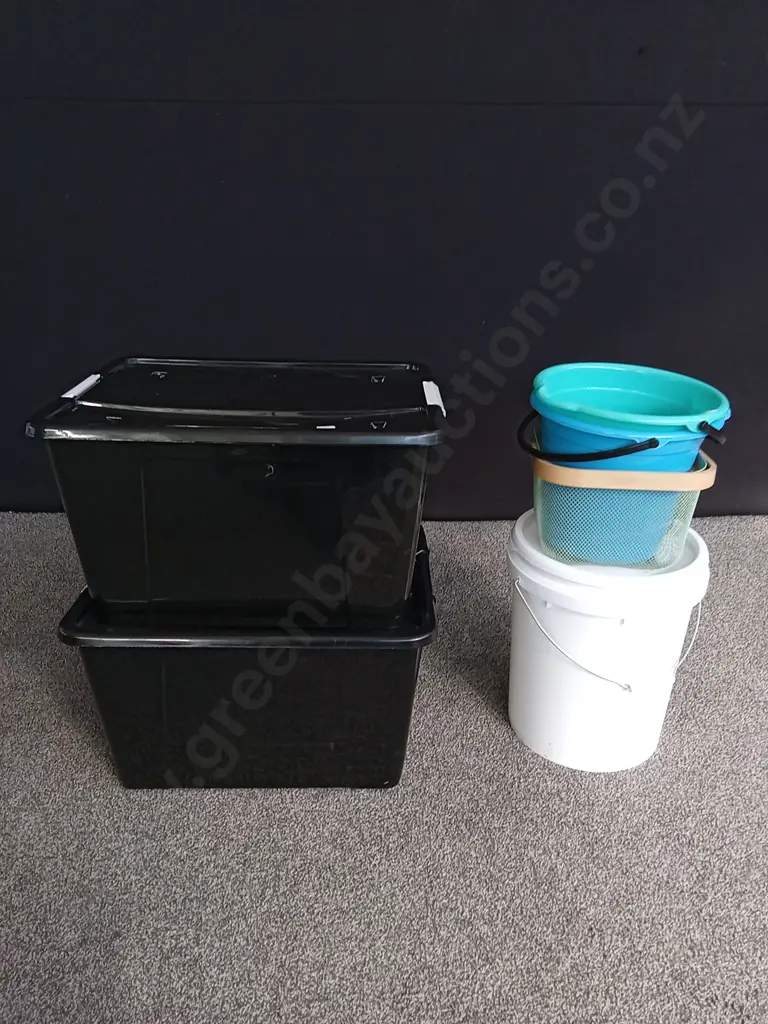 MIX OF BUCKETS AND BINS Image 1++