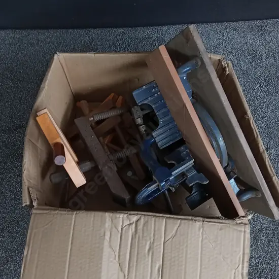 BOX OF VINTAGE WOODWORKING HAND TOOLS
