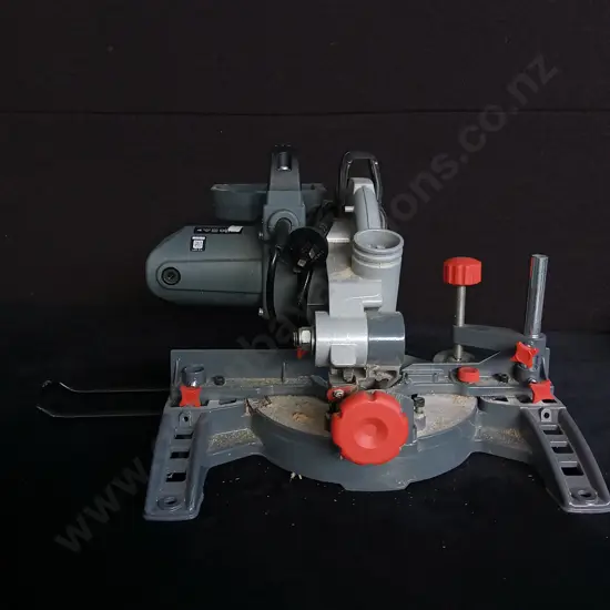 OZITO MITRE SAW