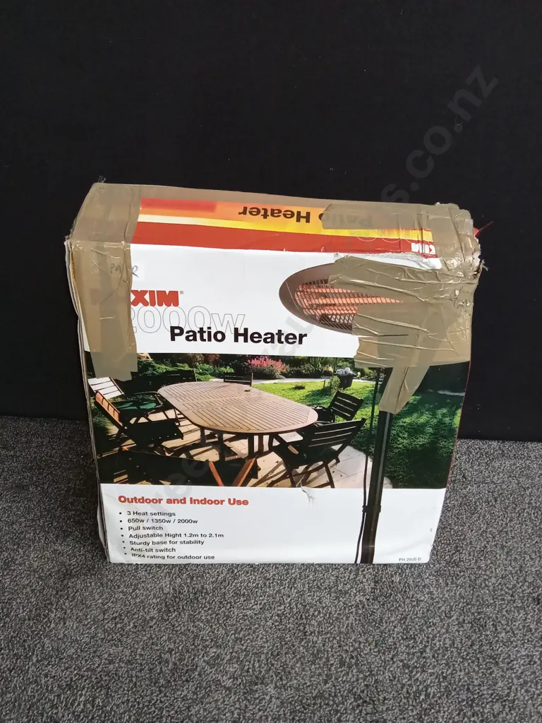 2000W PATIO HEATER Image 1++