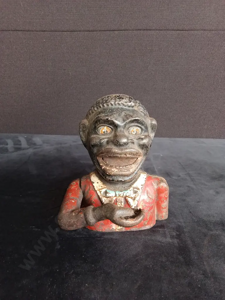 VINTAGE JOLLY BOY MONEY BOX H14CM Image 1++
