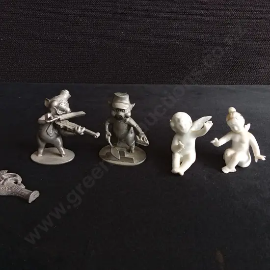 5 PIECES MINIATURE FIGURINES