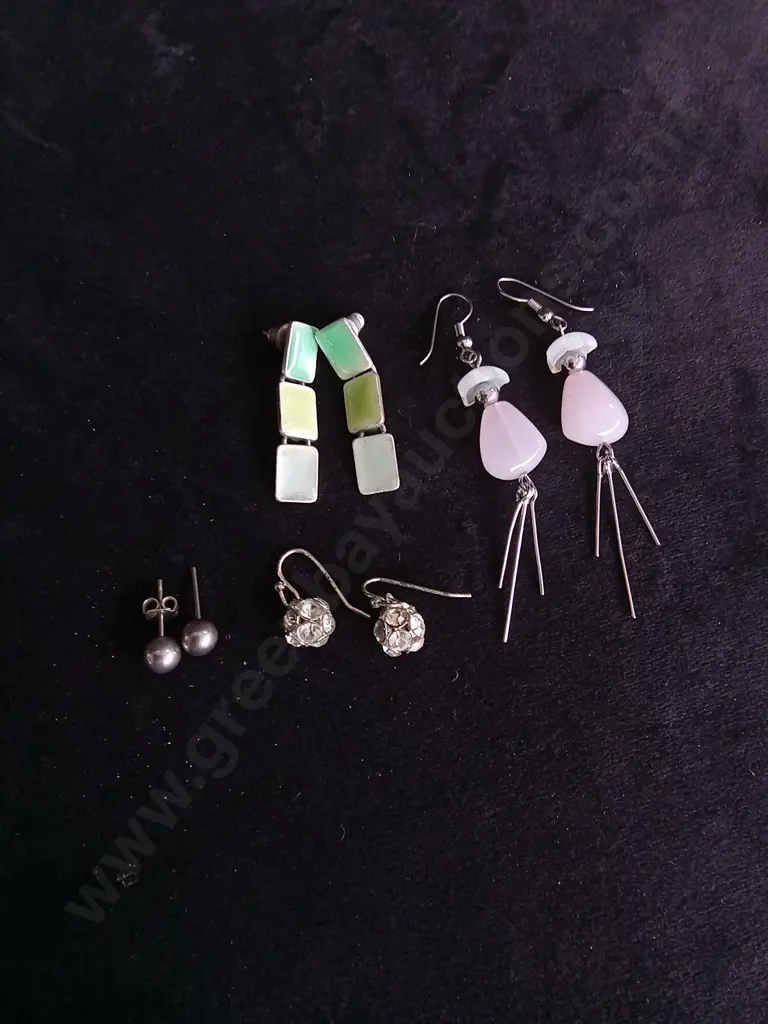 COSTUME JEWELLERY EARRINGS Image 1++