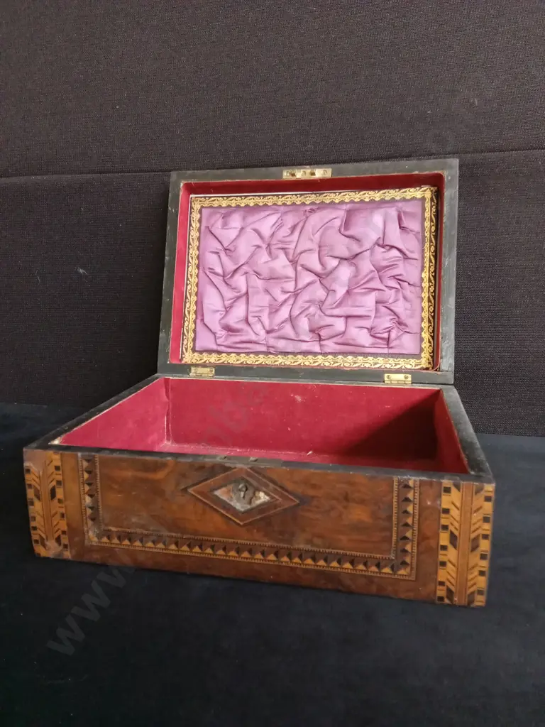 ANTIQUE BURR WALNUT WRITING SLOPE TUNBRIDGE PARQUETRY INLAY, W 30 CM Image 1++