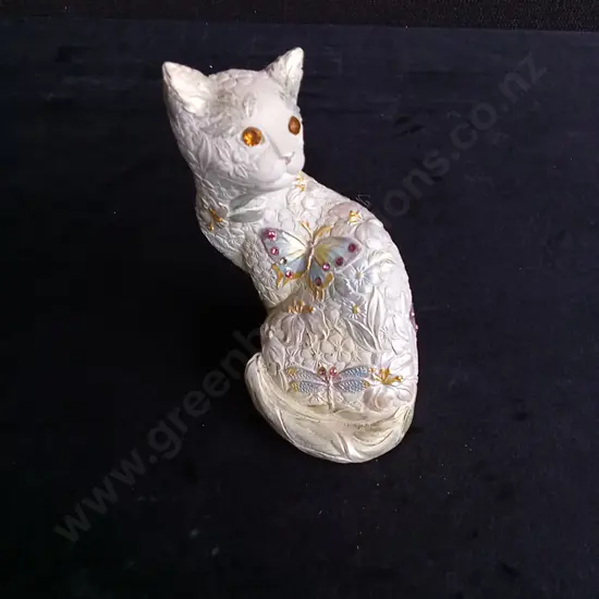 CAT FIGURINE