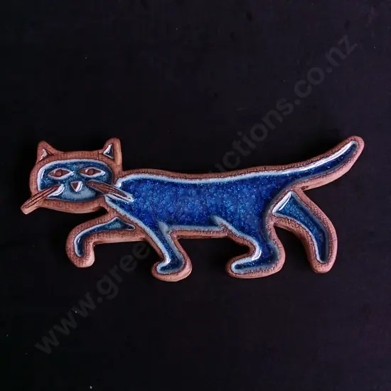 CAT ARTWORK FIGURE