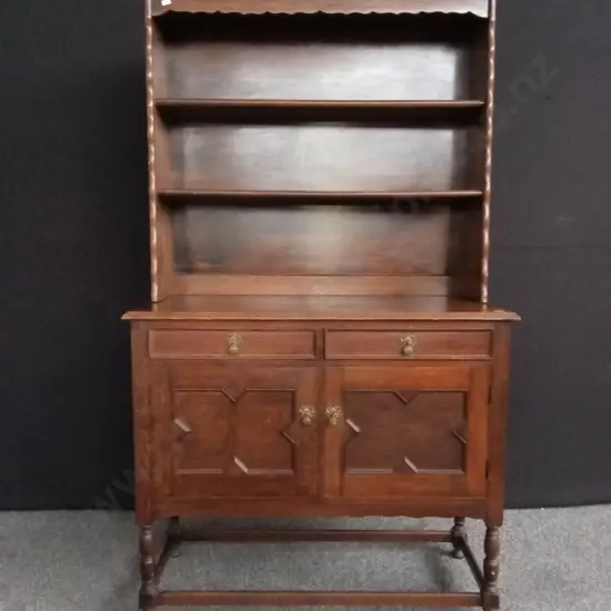 ANTIQUE OAK HUTCHDRESSER H11.84M D47CM L1.06M