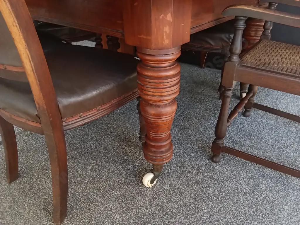 WOODEN EXTENDABLE TABLE WITH WHEELS AND 6 CHAIRS, INCLUDING ANTIQUE ARMCHAIR, EXTENDED MEASUREMENTS - L1.98M D1.3M H76CM Image 1++