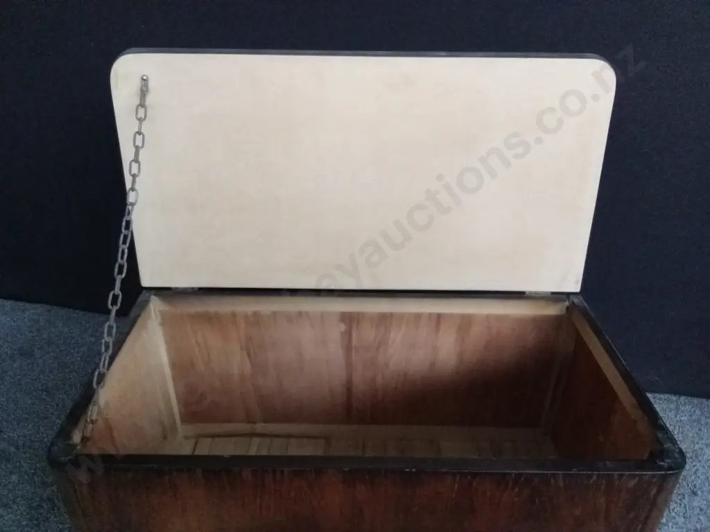 WOODEN TRUNK L91CM H46CM D46CM Image 1++