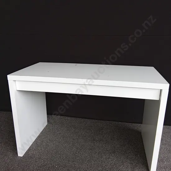 WHITE DESK WITH ONE DRAWER D60CM L1.2M H77CM