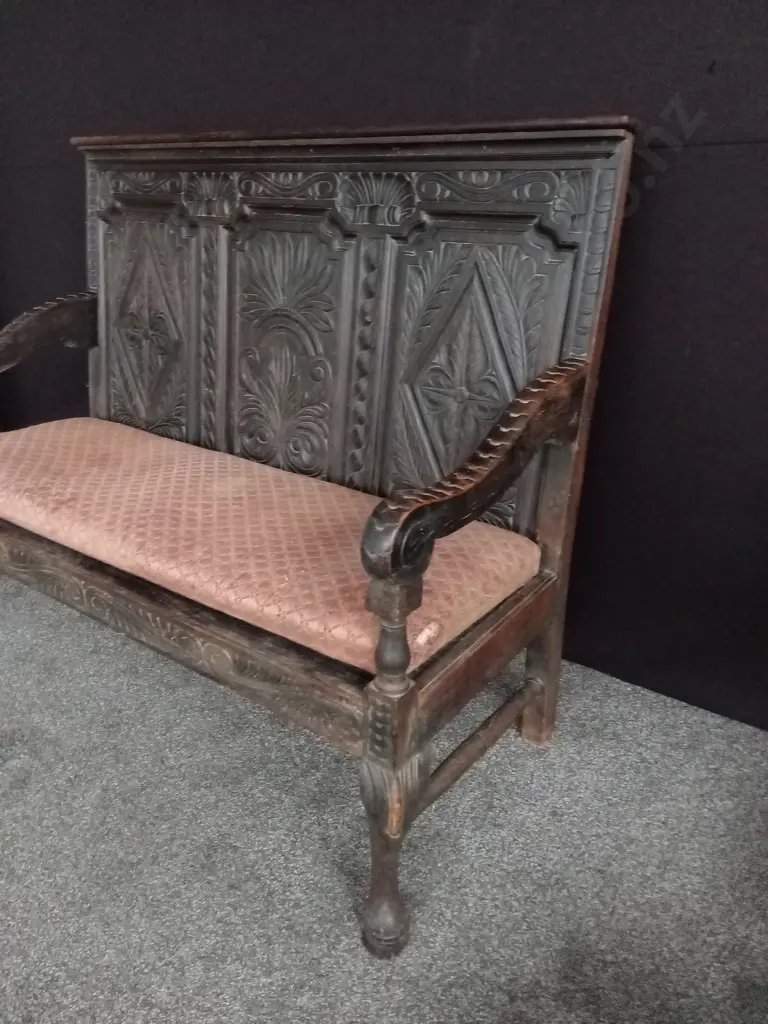 ANTIQUE JACOBEAN REVIVAL CARVED WOOD HALL BENCH, H 1.12 M Image 1++