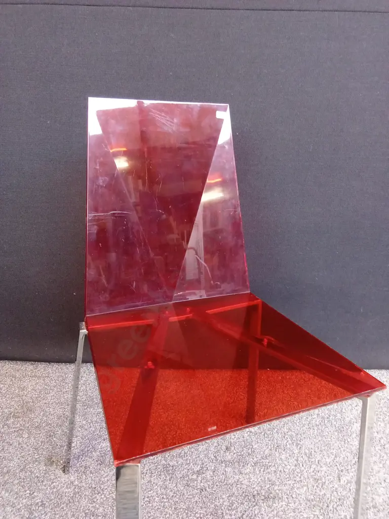RUBY DINING CHAIR BY FIGURAE DI JDS Image 1++