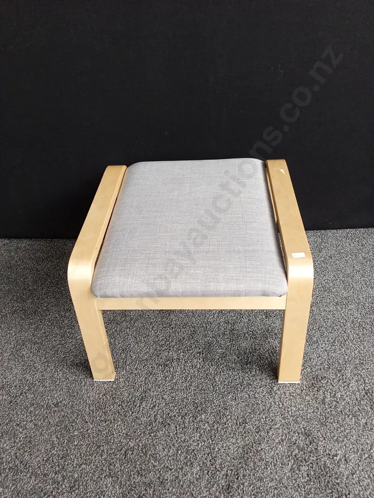 WOODEN CUSHIONED FOOTSTOOL Image 1++