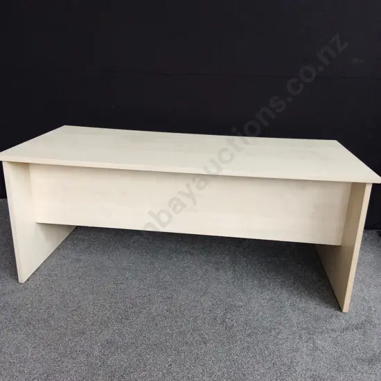 WOODEN DINING TABLE H71 L1.75M D80CM