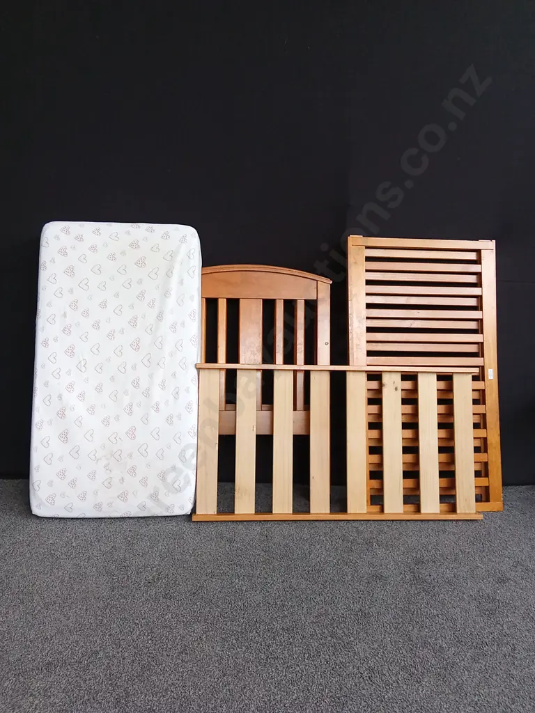 DISASSEMBLED COT WITH MATRESS Image 1++